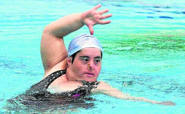 Una sirena de Valladolid aspira al podio en las Olimpiadas para atletas con síndrome de Down