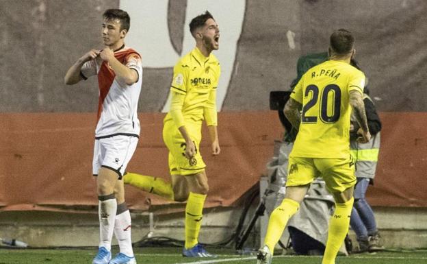 El Villarreal no falla en Vallecas