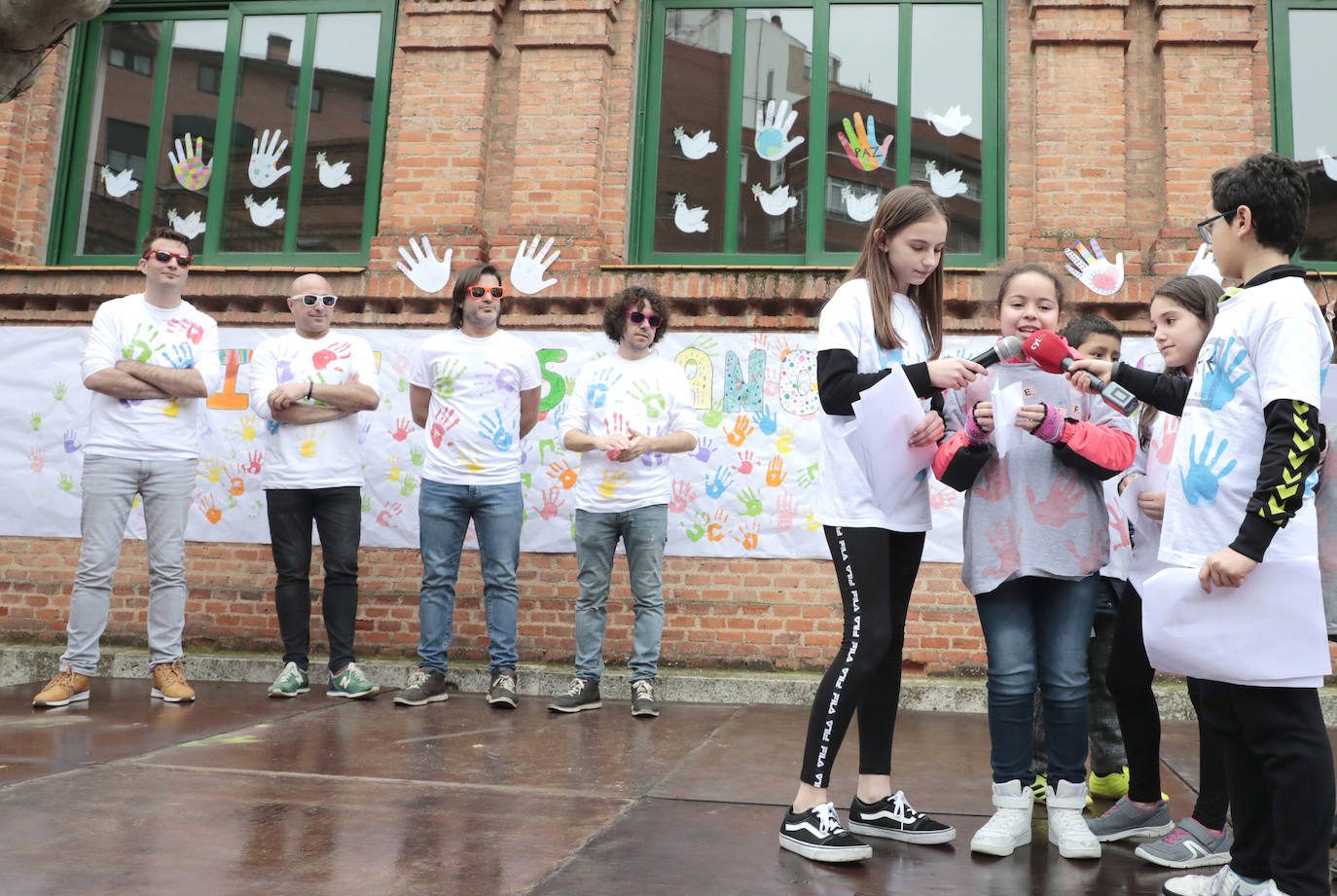 Los colegios de Valladolid celebran el Día de la Paz