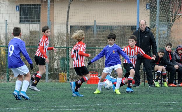 El Unión Arroyo sigue con el punto de mira en el campeonato