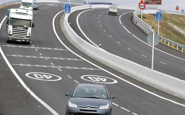 Zamora une fuerzas para reclamar al Gobierno la A-11 hasta Portugal