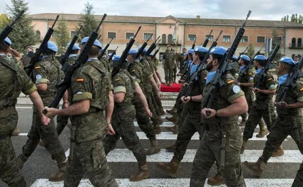 Defensa pide a los consistorios de Valladolid que reserven plazas de empleo público para soldados de más de 45 años