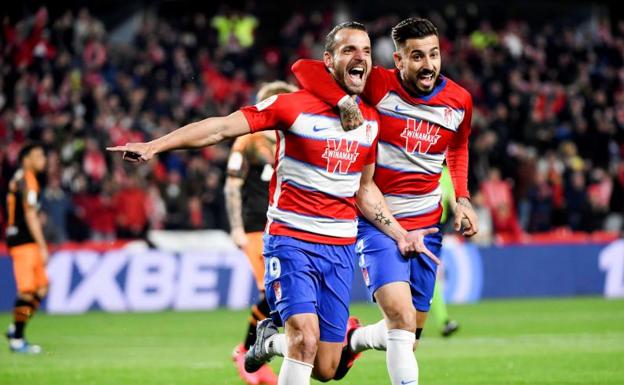 Soldado hace historia con el Granada y tumba a su Valencia