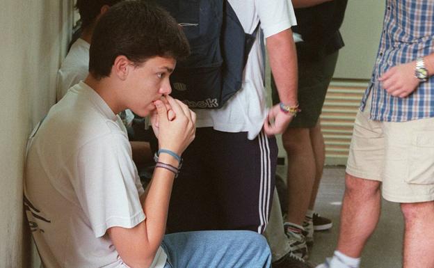 ¿Qué hay detrás del hábito de comerse las uñas?