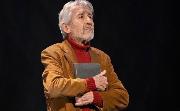 José Sacristán llega este fin de semana a Salamanca con la obra 'Señora de rojo sobre fondo gris'