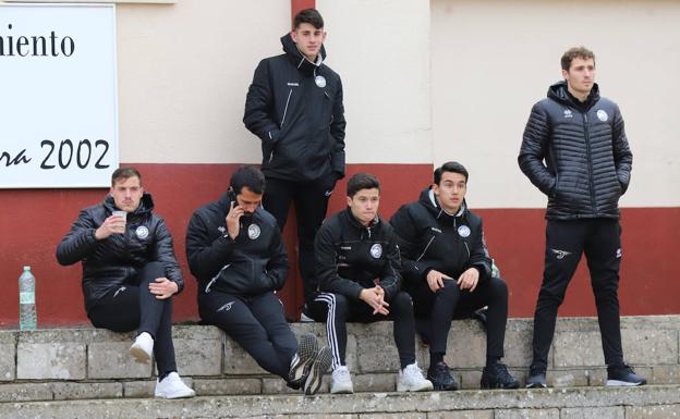 Portilla recae de su lesión muscular y seguirá siendo baja en Unionistas CF