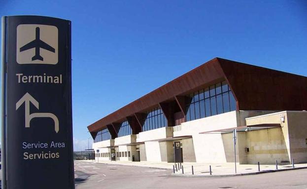 Matacán dispondrá este verano de una veintena de vuelos internacionales