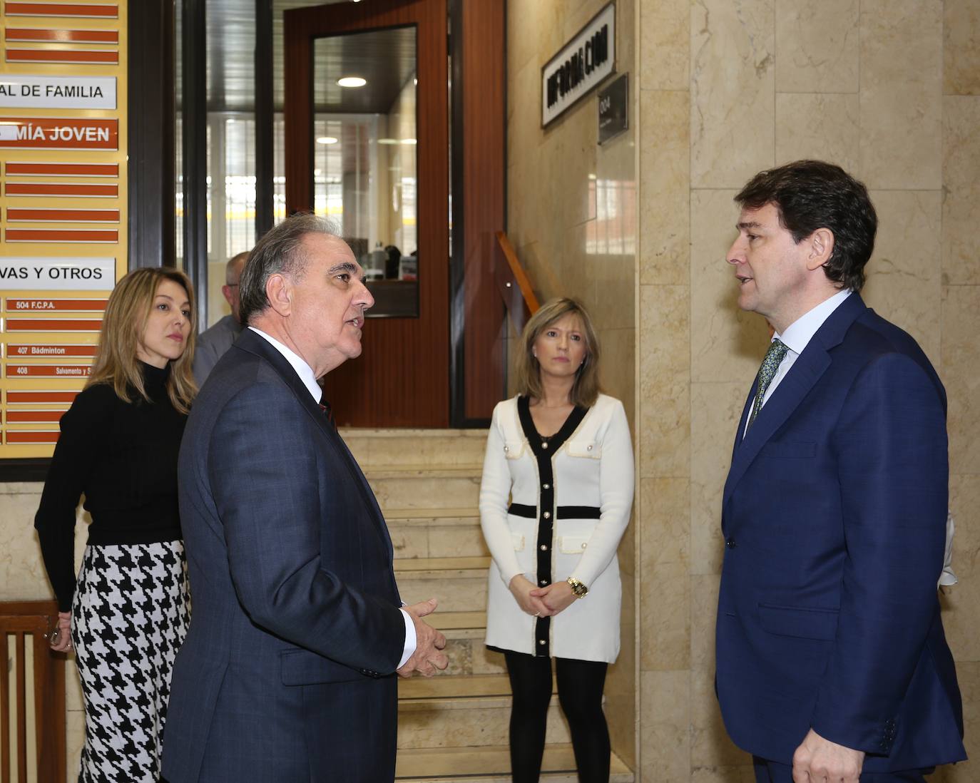 Tal vez es... sí, o es no