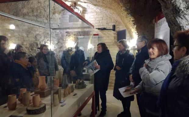 Exposición sobre las medidas del vino