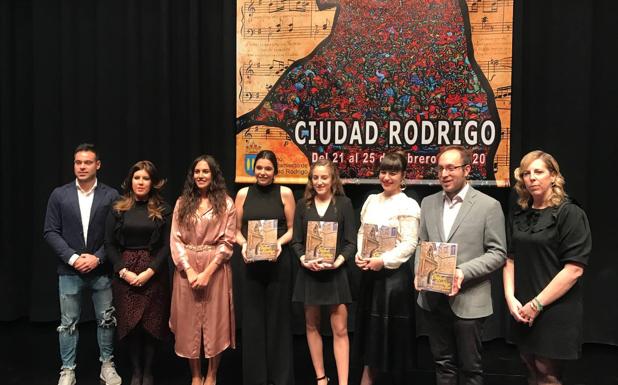 La corte y la presentación del libro abren de forma conjunta el precarnaval de Ciudad Rodrigo