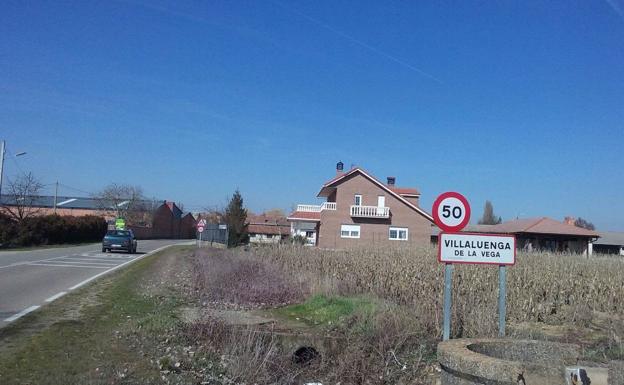 La Diputación de Palencia ofrece a Villaluenga de la Vega líneas de ayudas para afrontar varias obras