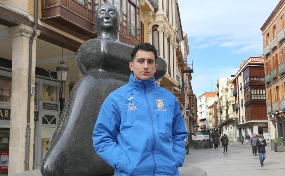 Desde Los Ángeles hasta Becerril en busca del gol