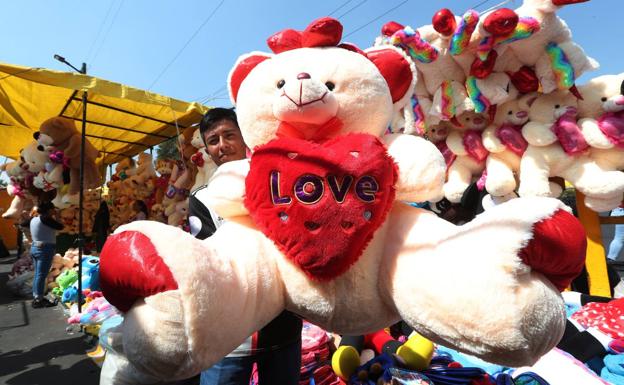 Comparte con El Norte tus fotografías y dedicatorias de amor en San Valentín