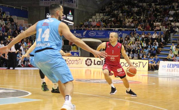 El Carramimbre cae vapuleado en Lugo ante un Breogán mucho más intenso