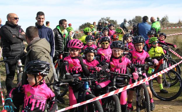 Gran inicio de temporada para la Escuela Promesal en Badajoz y Ávila