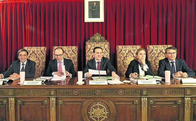 La Diputación se adhiere a la movilización del sector agrario por unos precios justos