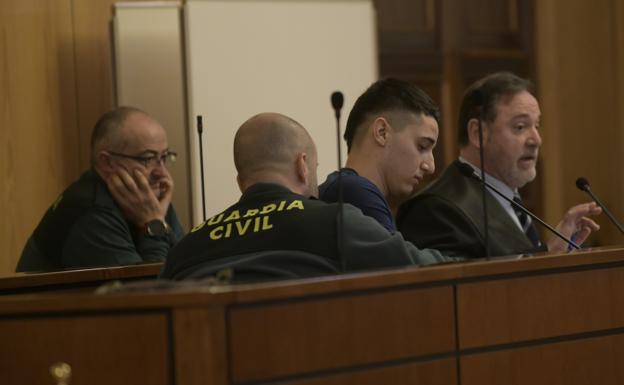 Elián, juzgado por intento de asesinato: «Mis mejores amigos, todos latinos, están en Villanubla»