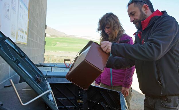 El compostaje se abre camino en la provincia con siete pueblos ya activos en la iniciativa