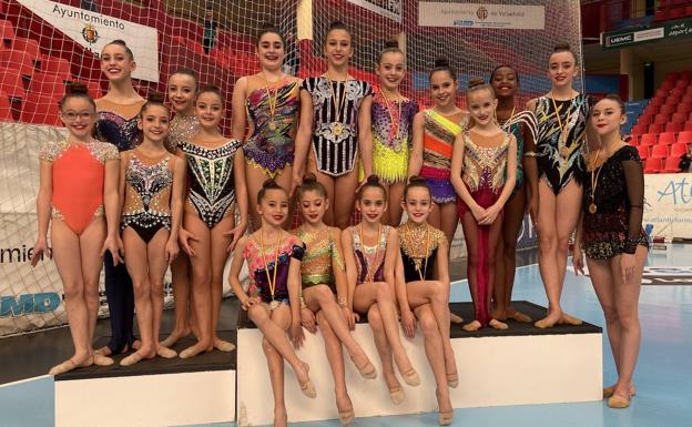 El Club Rítmica Salamanca brilla en el Regional y mete a todas sus gimnastas en el Nacional