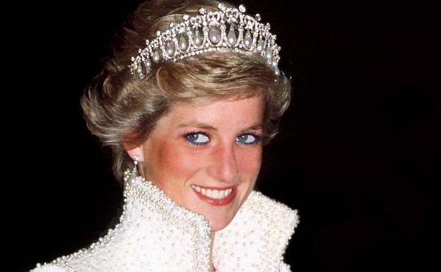 Los 'looks' de Lady Di que siguen marcando estilo veinte años después