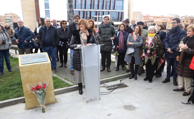 Una placa conmemorativa recuerda ya a los juzgados por consejos de guerra franquistas