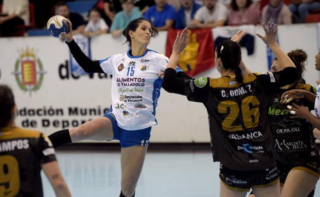 El Aula le pega un buen bocado a la eliminatoria en su debut europeo ante el Guardés