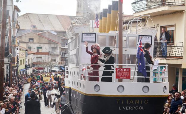 Ávila cierra su Carnaval con un gran Desfile Provincial en Cebreros