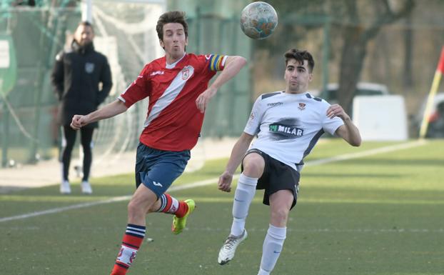 Un gol de Zapa impulsa al Villa de Simancas hacia el ascenso