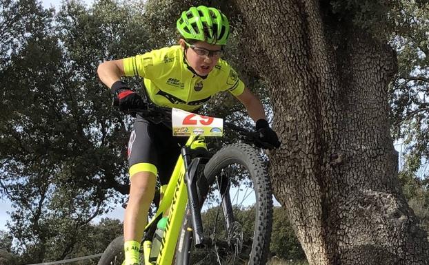 La Escuela de Ciclismo Bejarana compite en la II prueba de la Copa CyL BTT en Crespos