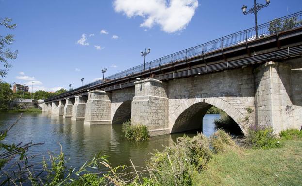 El puente de Valladolid por el que entró y huyó Napoleón con su ejército