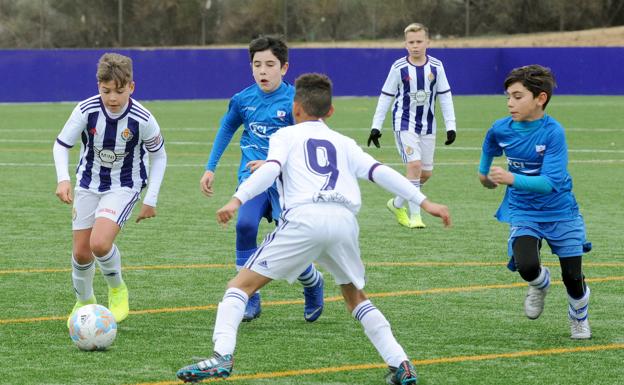 El Real Valladolid B vence al Don Bosco en un nuevo duelo por el título liguero