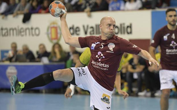 Diego Camino cumplirá los 42 en el Recoletas Atlético Valladolid