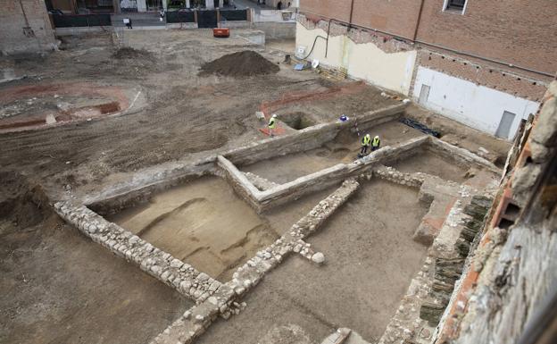 La excavación de San Quirce saca a la luz cinco siglos de la historia de Valladolid