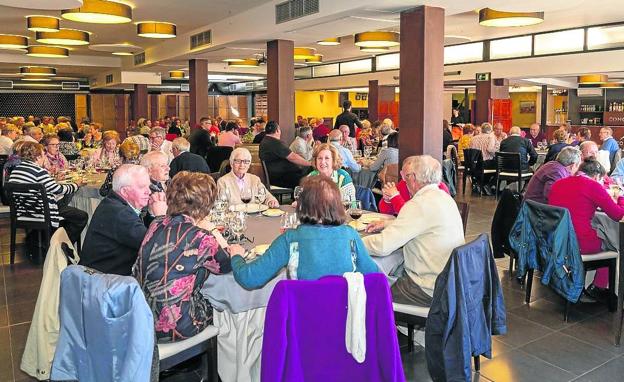 Valoria la Buena convoca a sus vecinos a celebrar «por todo lo alto» el homenaje a los mayores