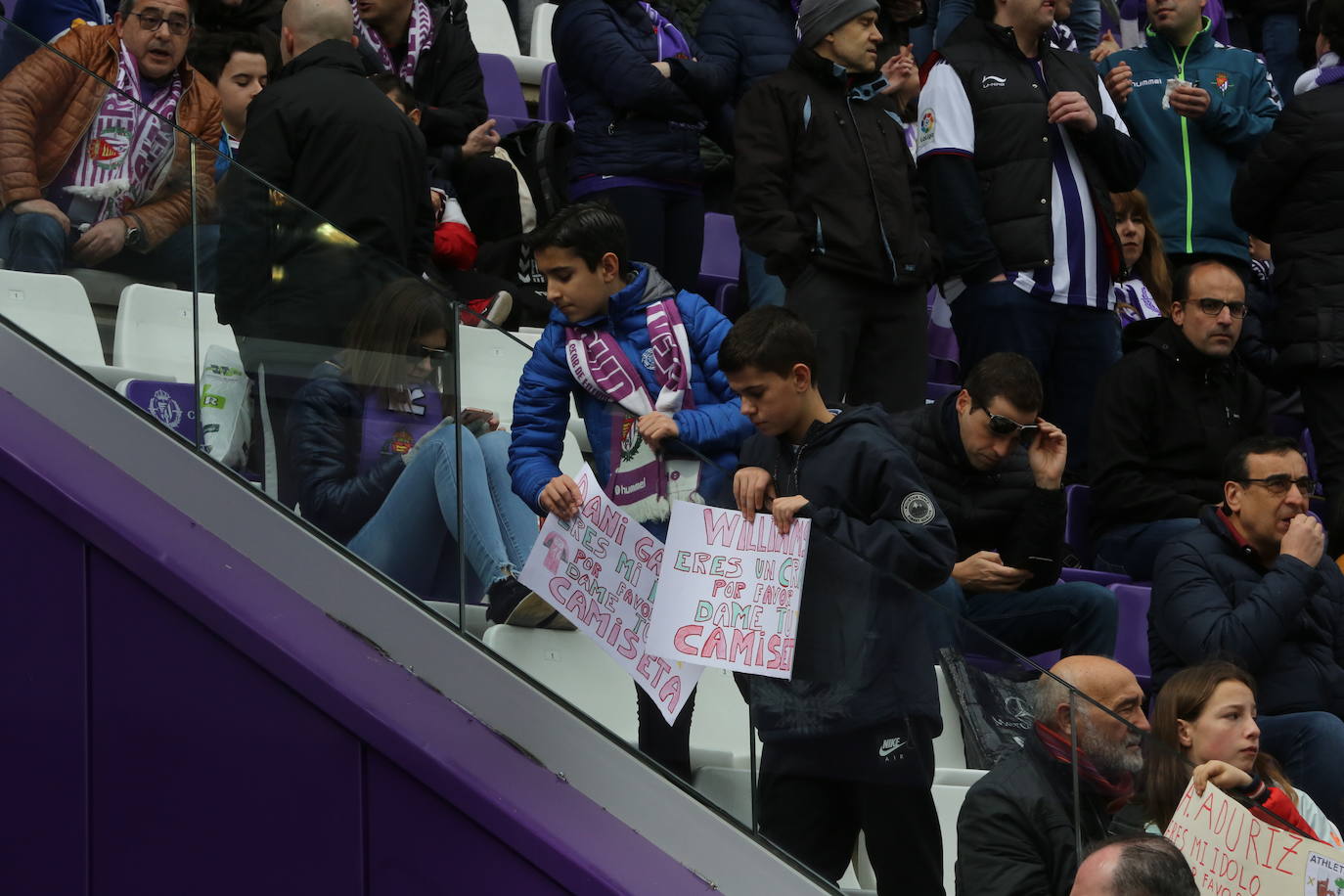 Búscate en las gradas del estadio José Zorrilla (2/3)