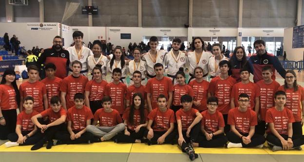 Doce medallas para el Doryoku en los campeonatos amistosos infantil y cadete de Valladolid