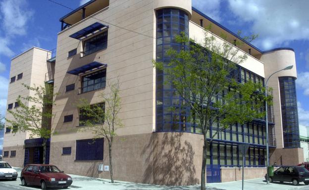 Un usuario del centro de Alzhéimer en La Albuera, noveno caso de coronavirus en Segovia