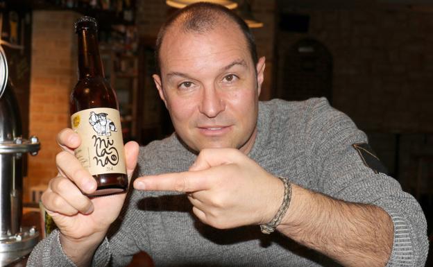 Ismael Gómez, maestro cervecero: «Una buena hamburguesa, mejor con una cerveza»