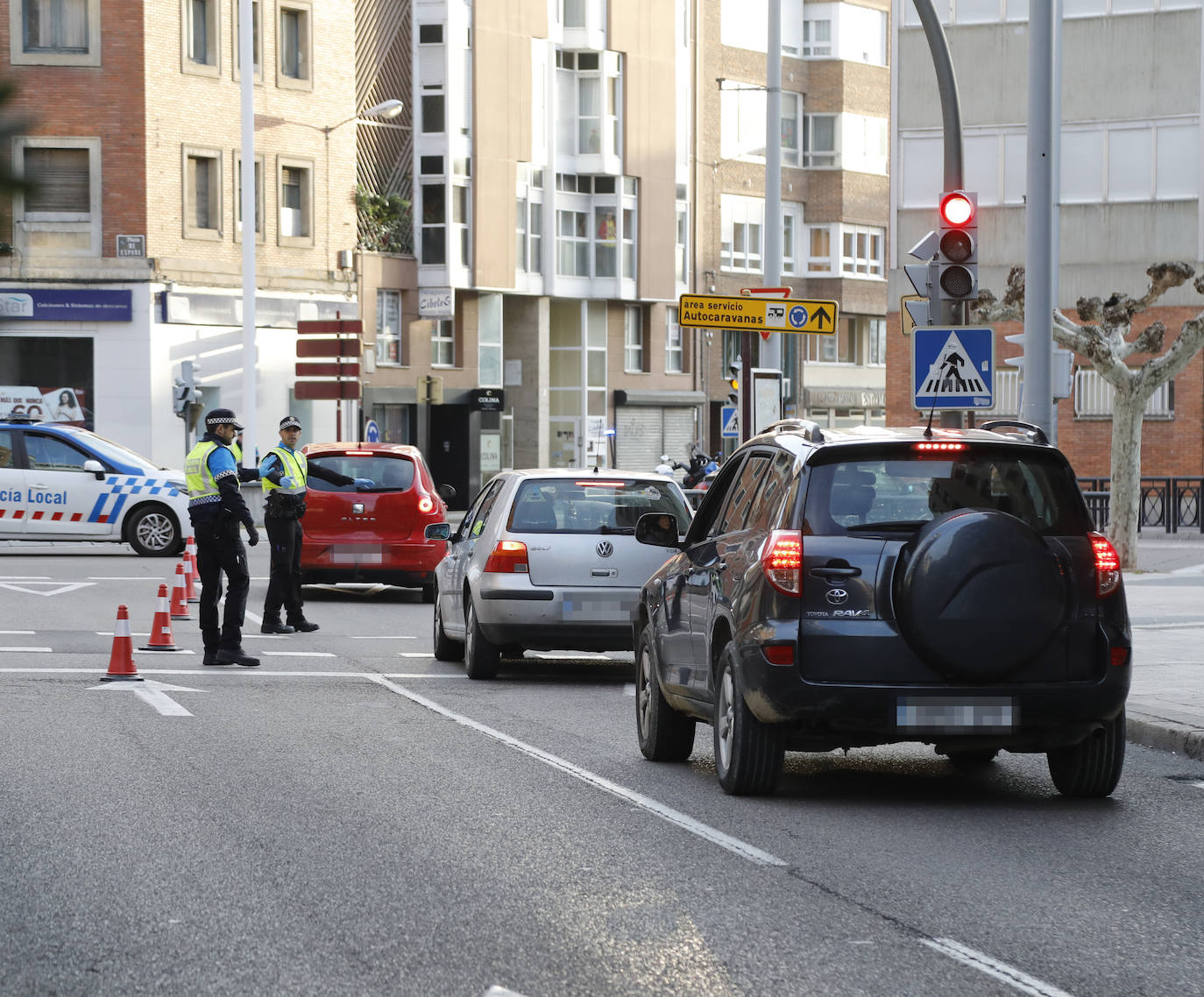 La Policía Local de Palencia interpone 20 denuncias por salir de casa en el tercer día del estado de alarma