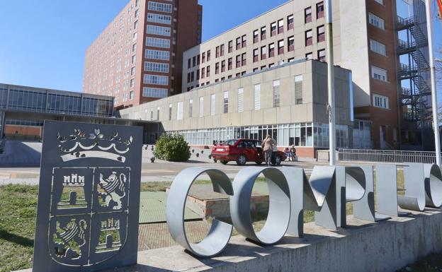 «Está muy bien aplaudir, pero lo que importa es quedarse en casa», incide Satse