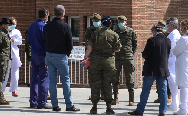 La «mejor ubicación» para el hospital de campaña de Segovia, el 'parking' de empleados del centro asistencial