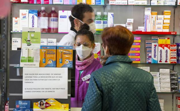España paraliza la venta de cloroquina e hidroxicloroquina por la demanda creciente para tratar el Covid-19