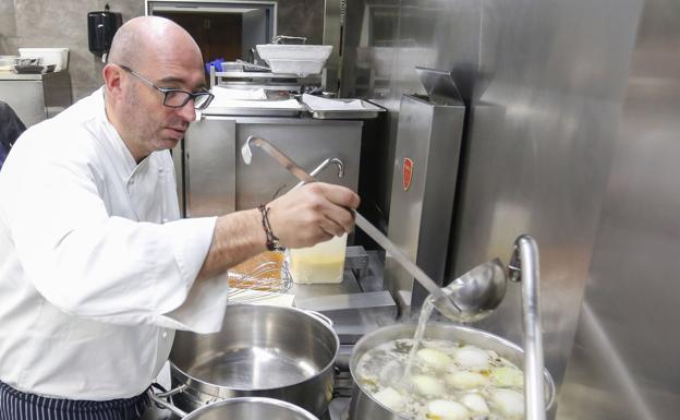 Juanjo Pérez (Cocinandos): «Si no tienes a nadie al lado, te mata en tres o cuatro horas»