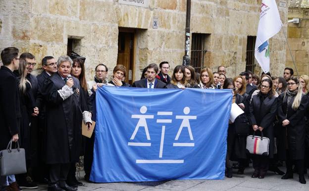 Los abogados comienzan a asistir a los detenidos por videoconferencia