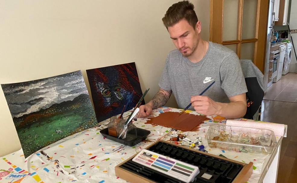 Un pintor de brocha fina en la banda izquierda