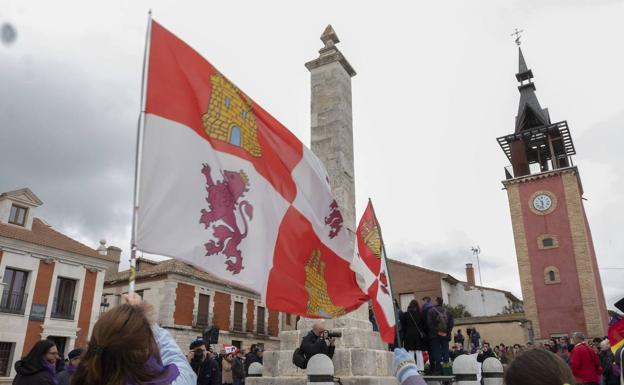 Jóvenes emigrados de Castilla y León y fieles a Villalar se preparan para vivir la fiesta a distancia