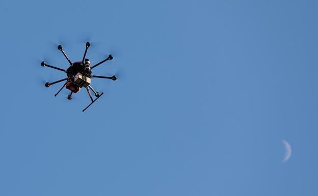 Drones y robots para frenar la epidemia