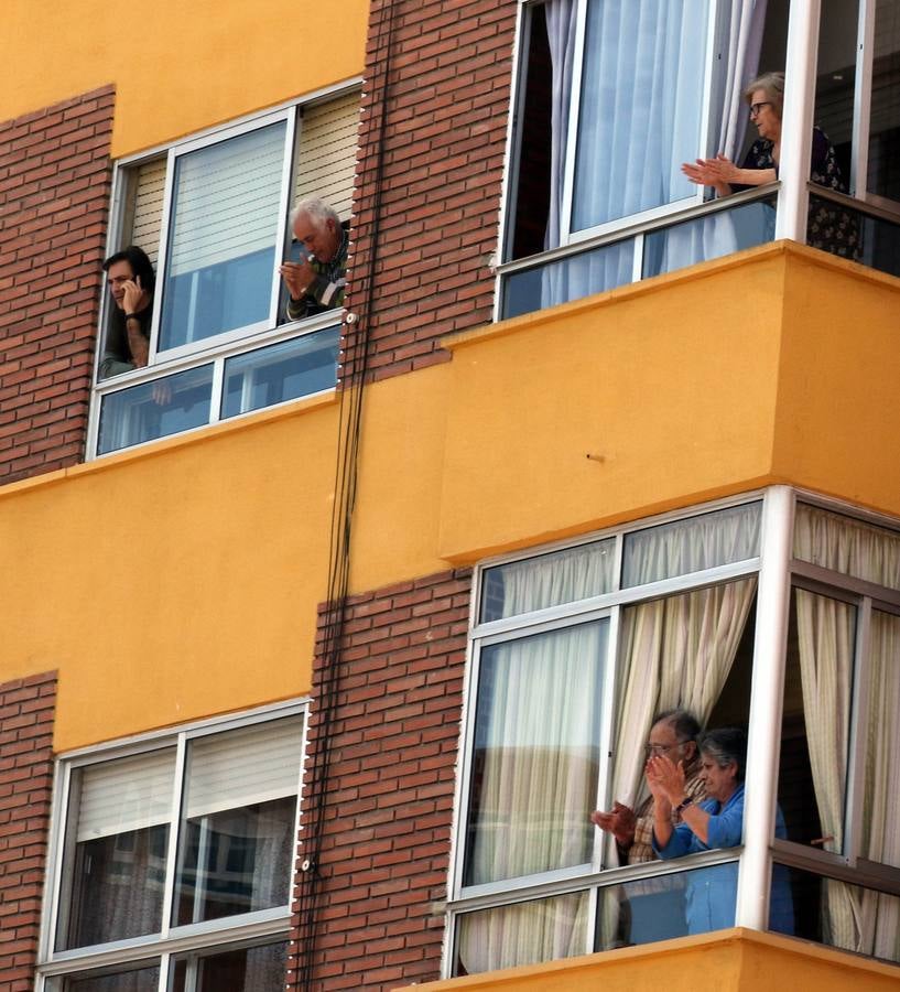 Los GEO reducen al hombre atrincherado con dos escopetas en Valladolid