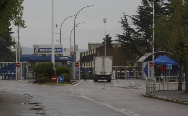 Michelin propone a sus trabajadores complementar las prestaciones del ERTE hasta el 75% del sueldo bruto