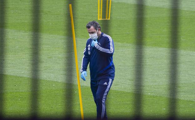 Sergio González da más importancia a la cabeza que a las piernas: «Será fundamental aislarse de todo lo que está ocurriendo»